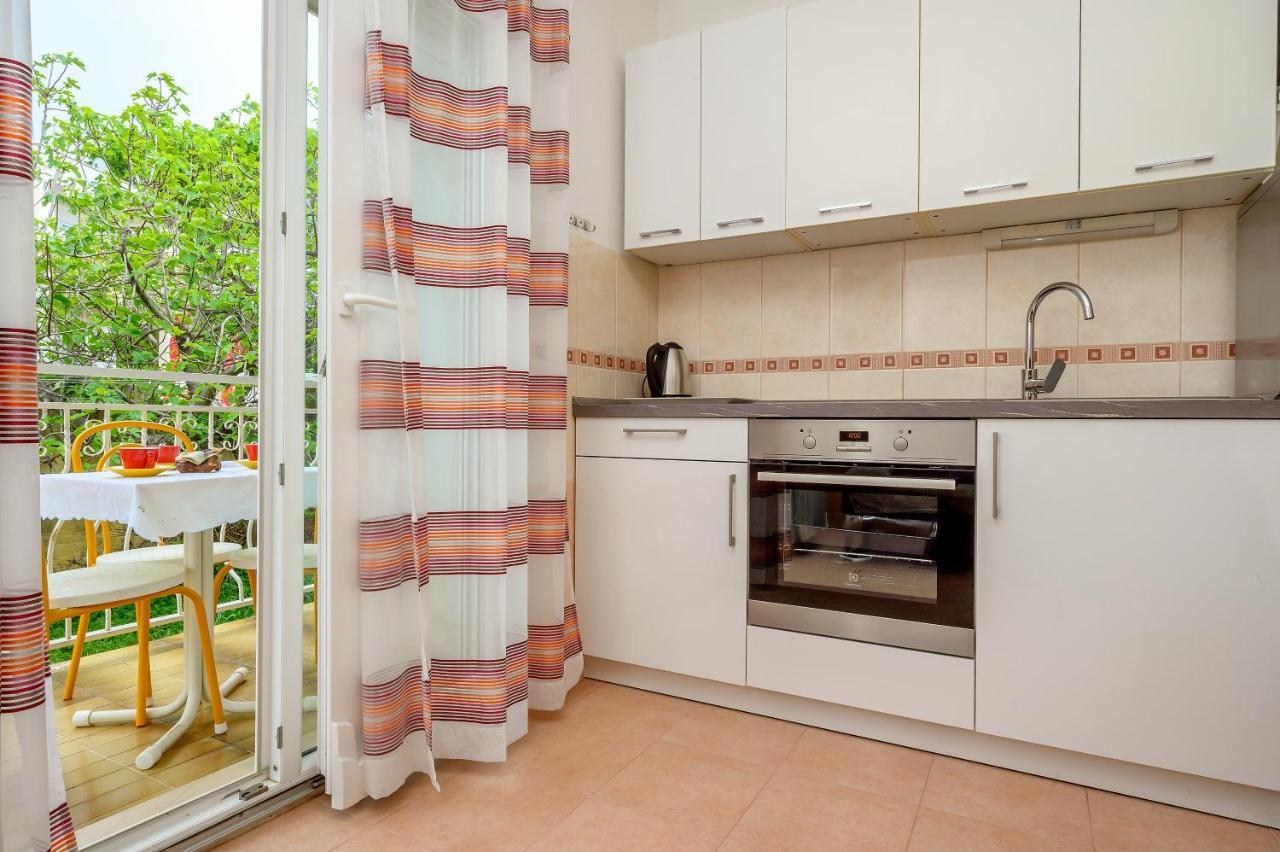Apartments Juric Podstrana Exterior foto
